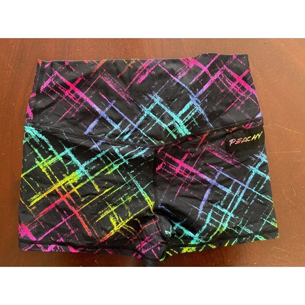 Peachy Athletic NWT Vixen High Rise Booty Gym Shorts Graffiti Print Size Medium